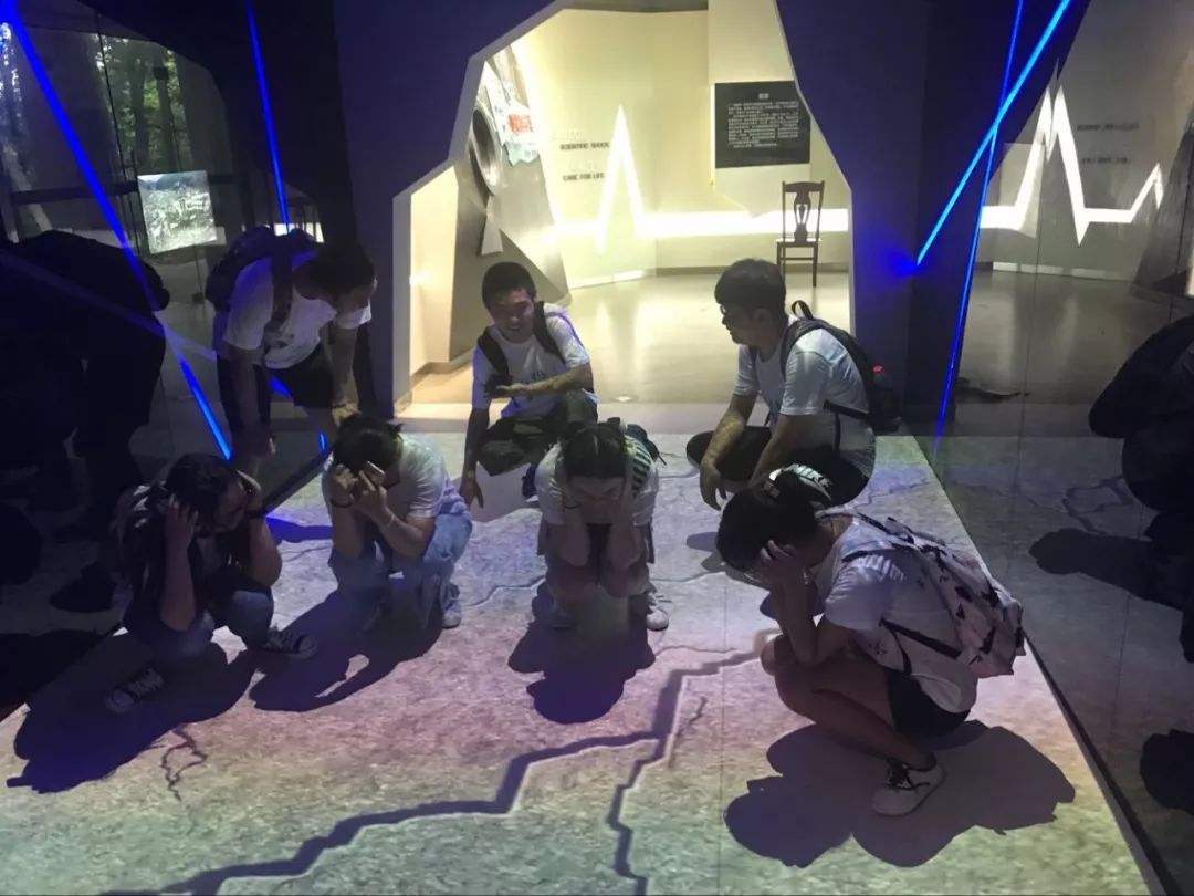 VR地震逃生演练，让你掌握更科学的自救方法