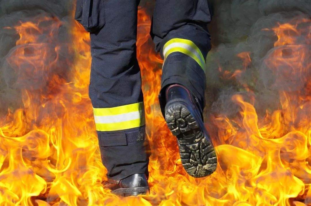 江西萍乡市消防救援支队消防检查除火患1723处