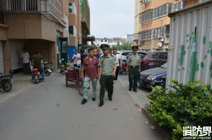 灵璧消防深入居民住宅小区开展消防安全检查