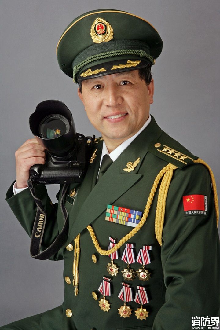 掌镜红门