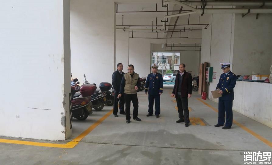 春节前深入辖区开展电动车检查活动