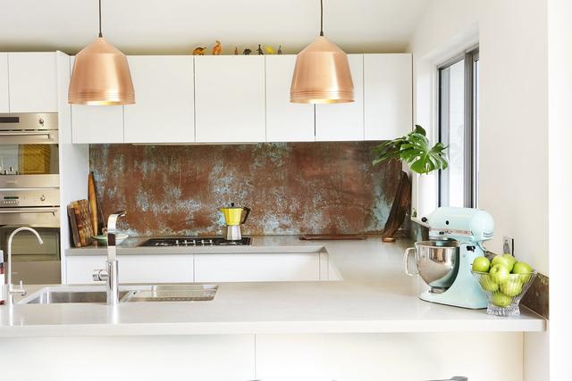 以"铜"为主题的厨房设计方案 看起来别致又独特