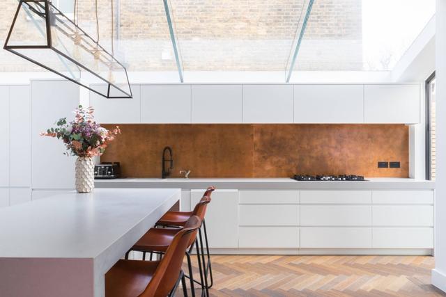 以"铜"为主题的厨房设计方案 看起来别致又独特