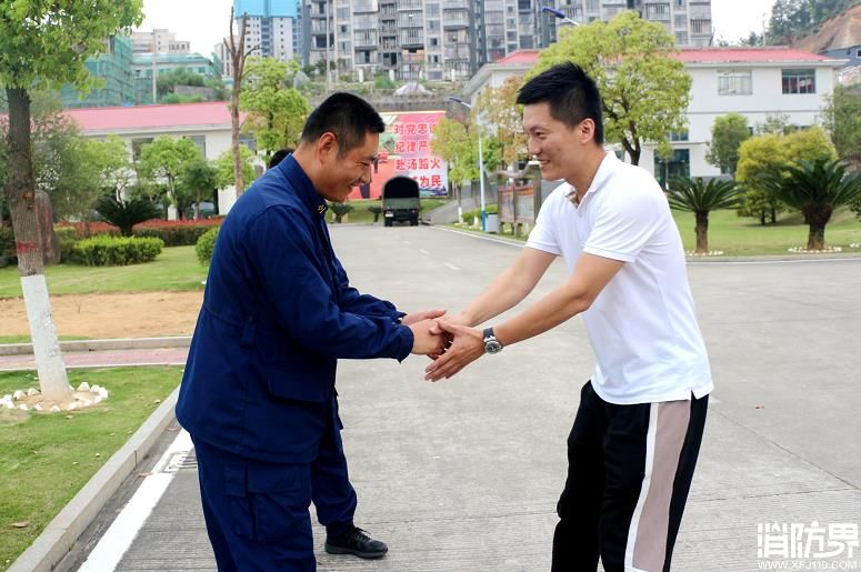 紧张训练生活中的“不速之客”