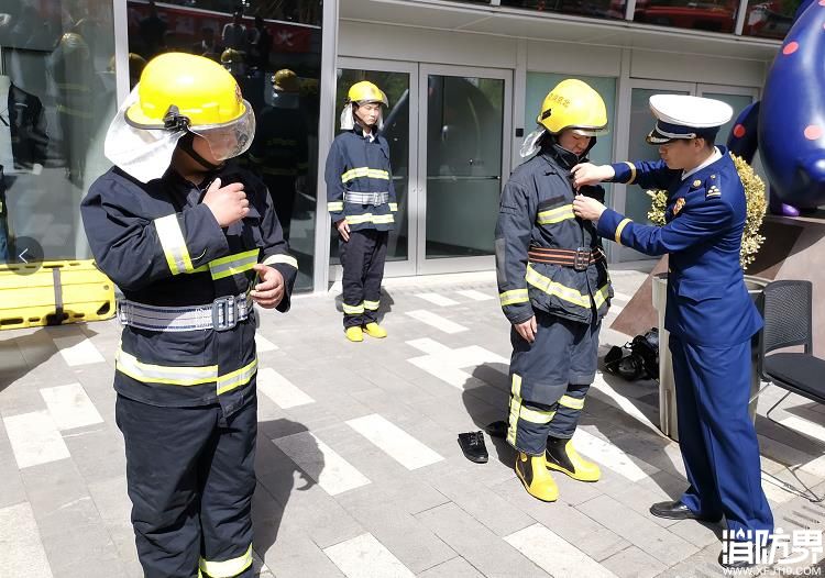 大兴消防支队开展大型商业综合体消防安全演练