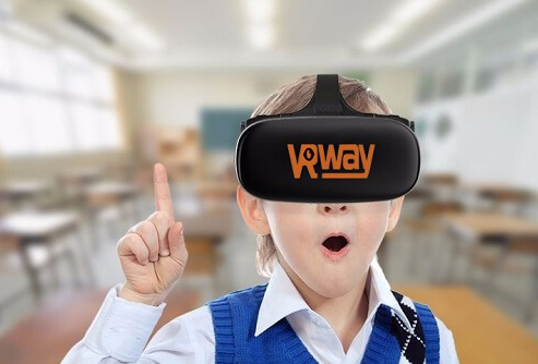 VR+