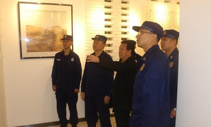 观壮丽山河 赏隽永挥毫 树牢初心 践行使命